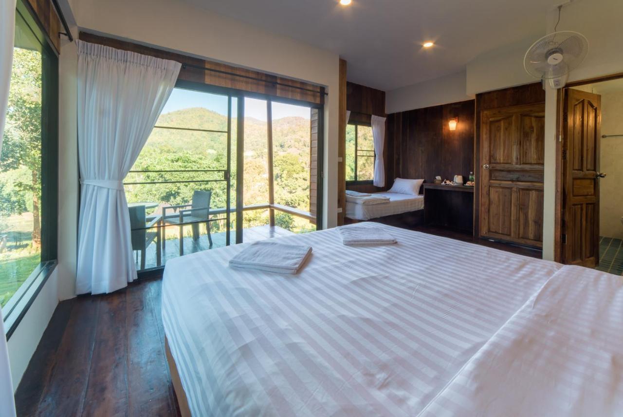 เชียงใหม่ เอลเลแฟนต์ เฟรนด์ Hotel ภายนอก รูปภาพ